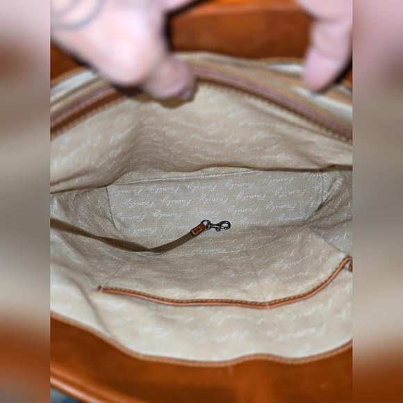 Dooney and Bourke Robinson Collection Camo Duck tote EUC - Picture 10 of 11